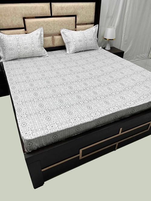 printed tc fitted king-sized bedsheet with 2 pillow covers - 21603168 - Very Small Image - 1
