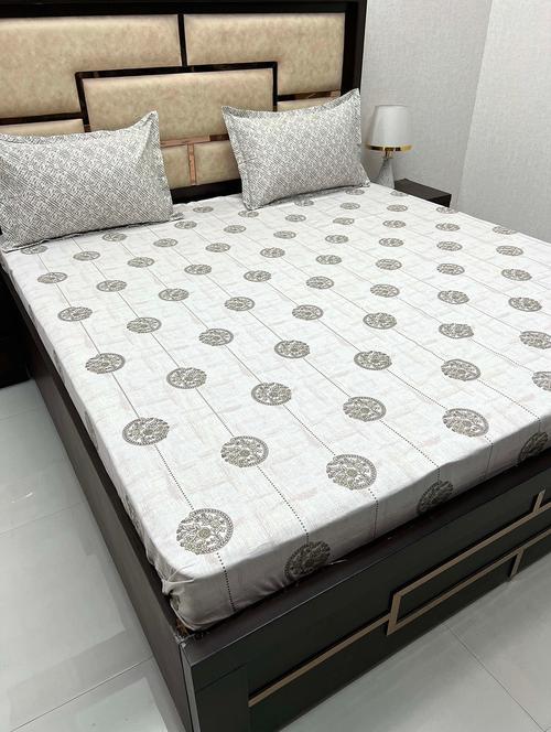 printed tc fitted king-sized bedsheet with 2 pillow covers - 21603491 - Very Small Image - 1
