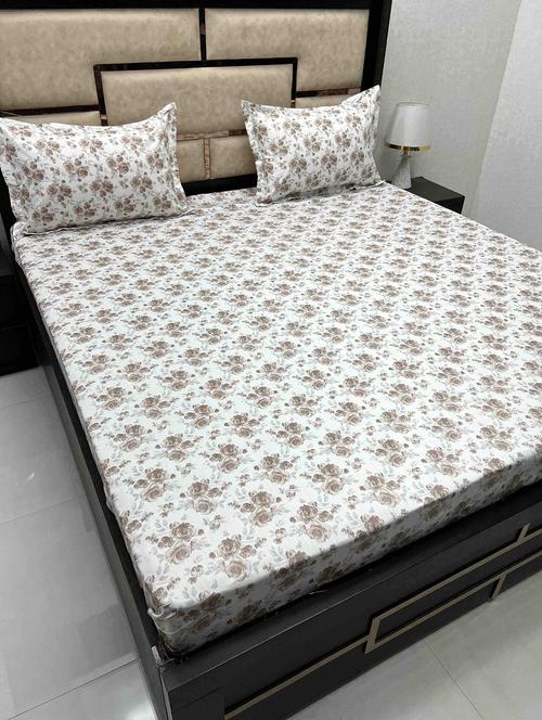 floral printed tc fitted king-sized bedsheet with 2 pillow covers - 21604716 - Very Small Image - 1