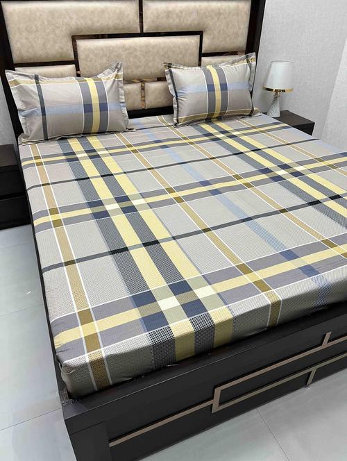 checkered printed tc fitted king-sized bedsheet with 2 pillow covers - 21604840 - Very Small Image - 1