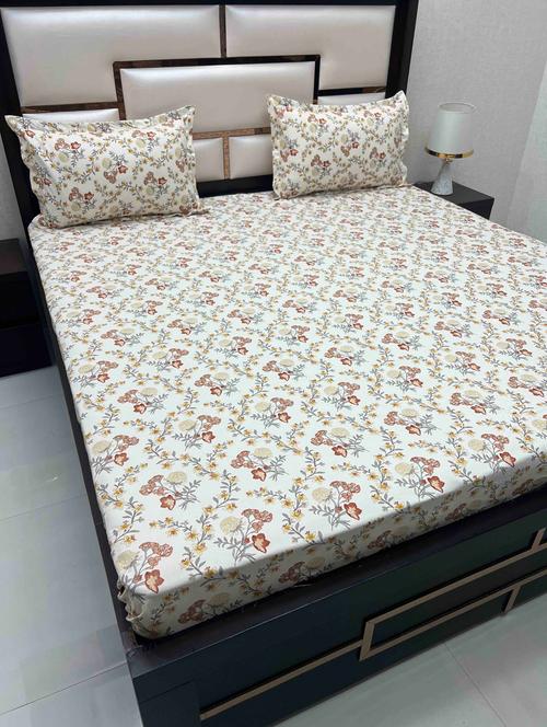 printed tc fitted king-sized bedsheet with 2 pillow covers - 21605517 - Very Small Image - 1