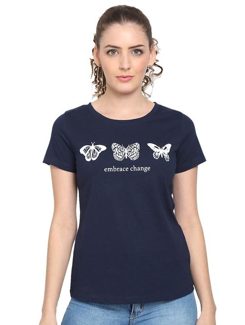 women round neck chest print t-shirt - 21615173 - Very Small Image - 1