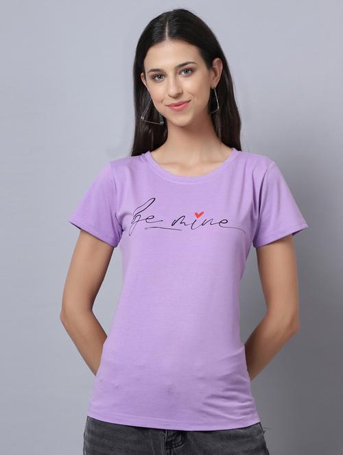 women round neck chest print t-shirt - 21615226 - Very Small Image - 1