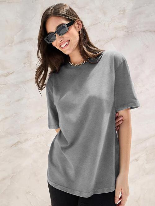 women round neck plain oversized t-shirt - 21622251 - Very Small Image - 1