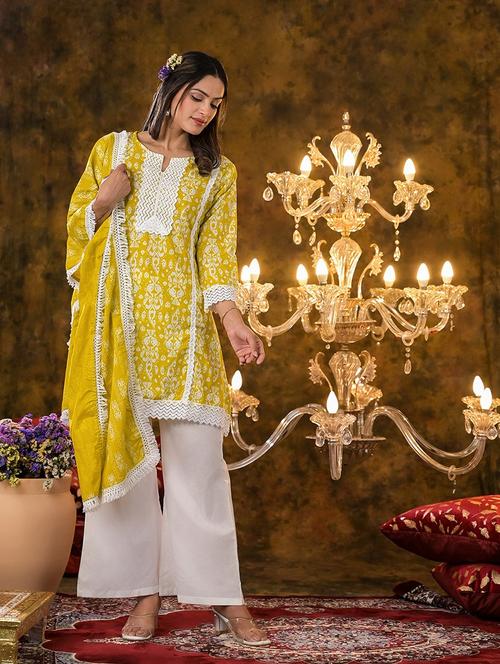 women three quarter sleeve kurta palazzo set - 21622537 - Very Small Image - 1
