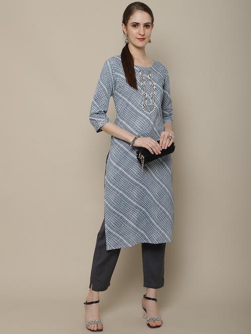 women three quarter sleeve straight kurta - 21622734 - Very Small Image - 1