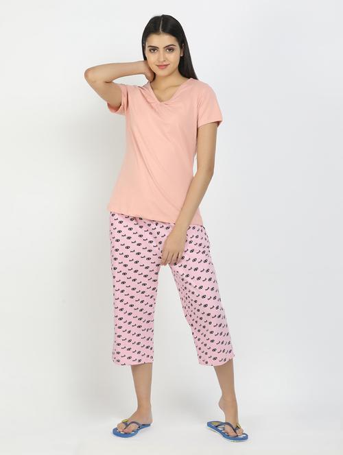 women pink solid nightwear capri set - 21627504 - Very Small Image - 1