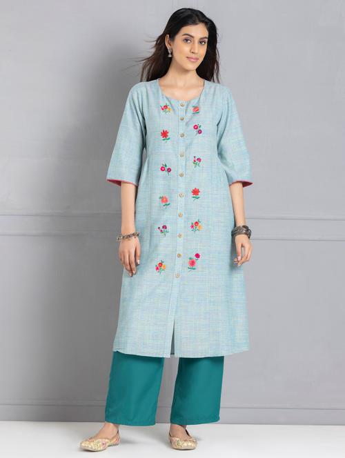 women embroidered front slit kurta - 21627575 - Very Small Image - 1
