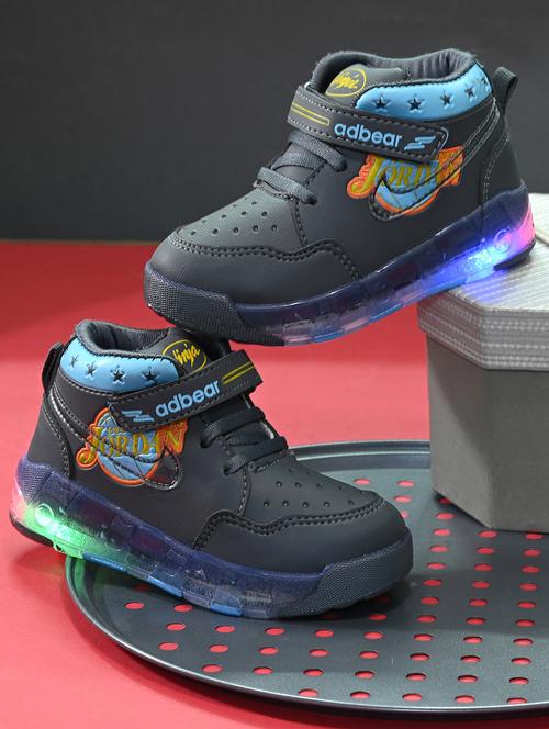 kids lace up sneaker shoes - 21633529 - Very Small Image - 1