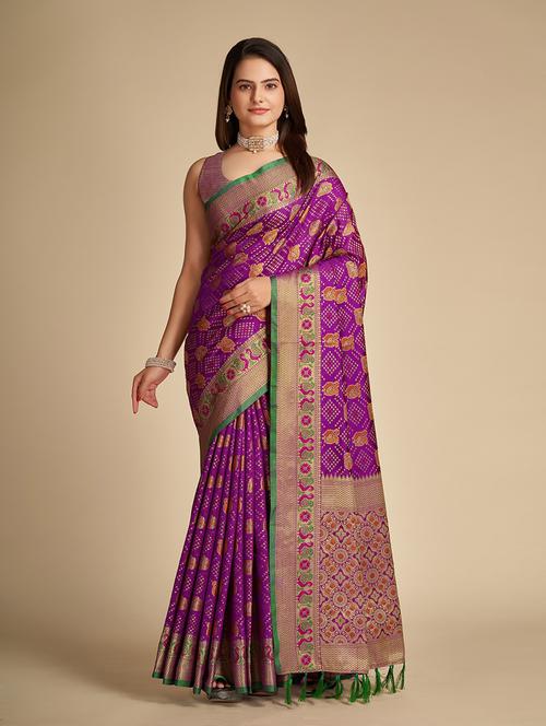women self design patola saree with blouse - 21635218 - Very Small Image - 1