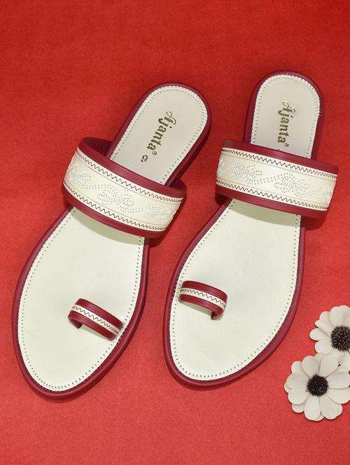 women slip on toe-separator sandals - 21640904 - Very Small Image - 1