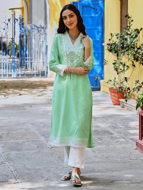 women embroidered three quarter sleeve straight kurta - 21642067 - Very Small Image - 1