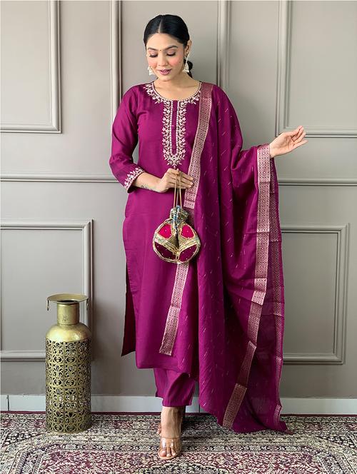 women embroidered kurta pant set with duaptta - 21650933 - Very Small Image - 1
