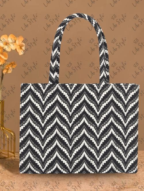 women black printed handbag - 21653436 - Very Small Image - 1