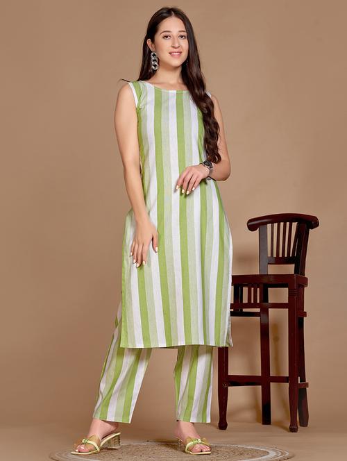 women stripes round neck kurta pant set - 21665559 - Very Small Image - 1