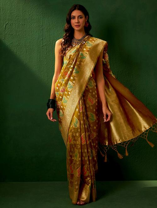 women self design banarasi saree with blouse - 21665711 - Very Small Image - 1