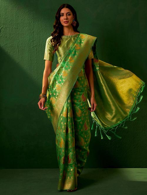 women self design banarasi saree with blouse - 21665713 - Very Small Image - 1