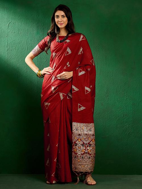 women self design banarasi saree with blouse - 21665821 - Very Small Image - 1