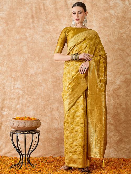 women self design banarasi saree with blouse - 21666033 - Very Small Image - 1