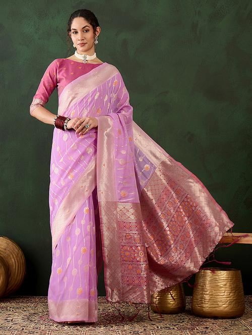 women self design banarasi saree with blouse - 21666144 - Very Small Image - 1