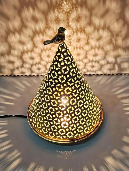 decorative moroccan-style electric oil burner - 21669397 - Very Small Image - 1