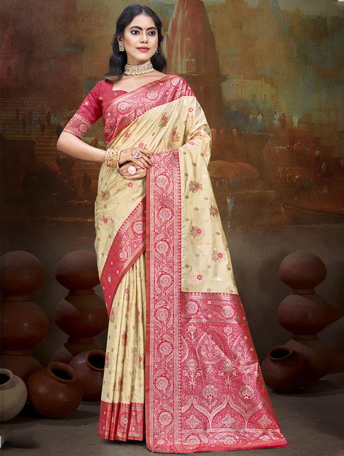 women self design bordered saree with blouse - 21671134 - Very Small Image - 1