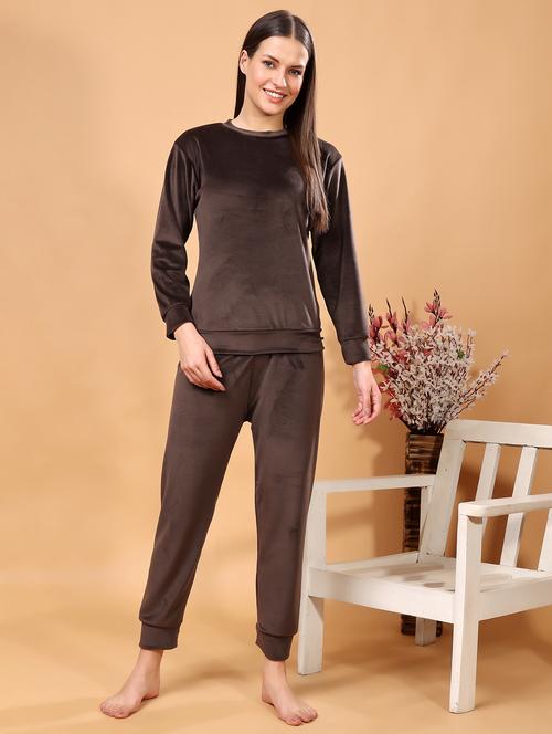 women solid winter wear nightwear pyjama set - 21672914 - Very Small Image - 1