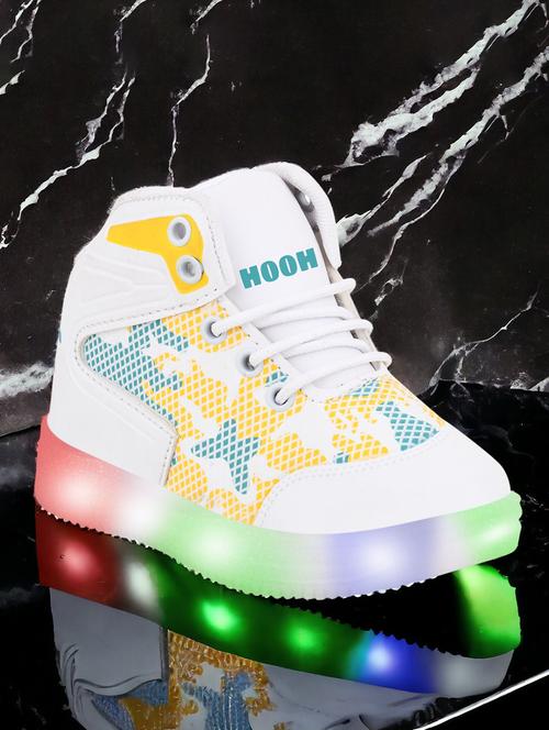 boys lace up sneakers - 21674834 - Very Small Image - 1