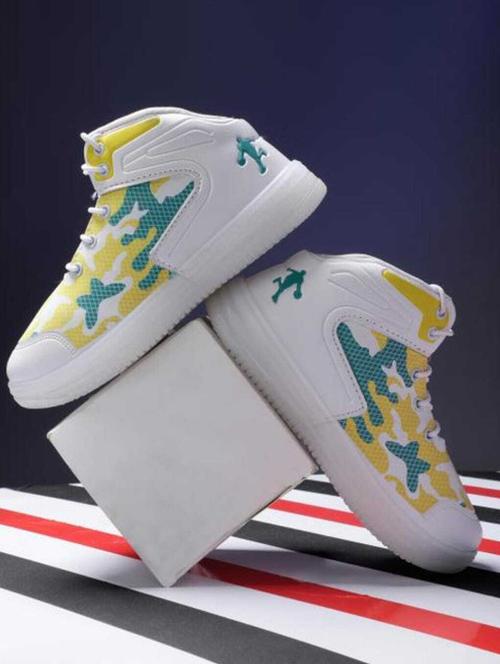 boys lace up led lightning sports shoes - 21674837 - Very Small Image - 1