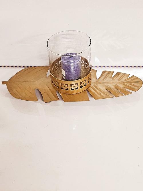 elegant candle glow on minimalist stand - 21676878 - Very Small Image - 1