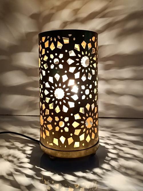decorative moroccan style lantern with aroma diffuser - 21676883 - Very Small Image - 1