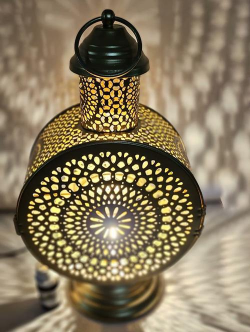 decorative moroccan style lantern with aroma diffuser - 21676895 - Very Small Image - 1
