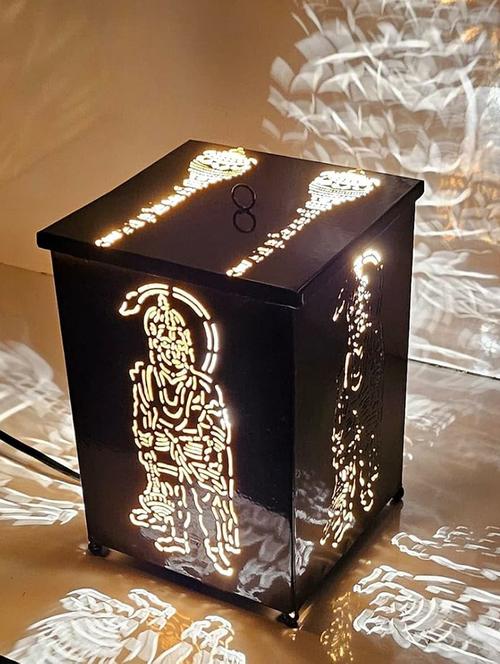 decorative moroccan style lantern with aroma diffuser - 21676905 - Very Small Image - 1
