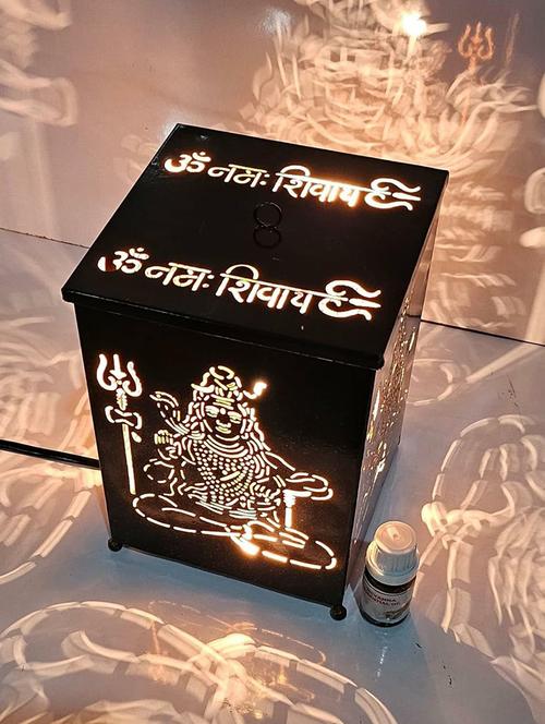 decorative moroccan style lantern with aroma diffuser - 21676906 - Very Small Image - 1