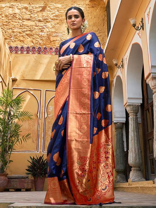 women self design banarasi saree with blouse - 21678733 - Very Small Image - 1