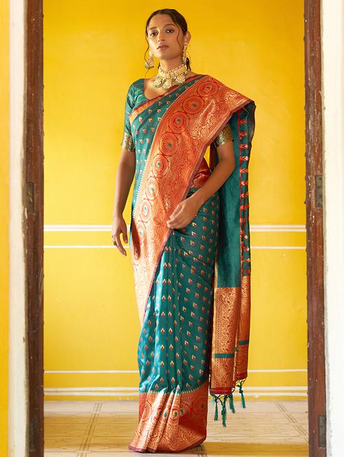 women self design banarasi saree with blouse - 21678735 - Very Small Image - 1