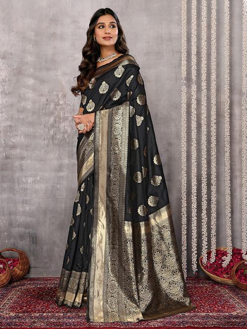 women self design banarasi saree with blouse - 21678758 - Very Small Image - 1