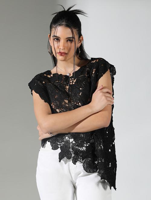 women crochet work round neck asymmetric top - 21682270 - Very Small Image - 1
