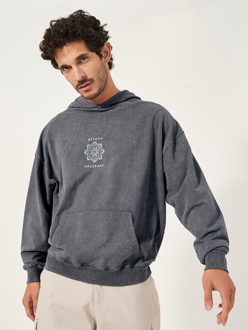 men long sleeves front & back print sweatshirt - 21682552 - Very Small Image - 1