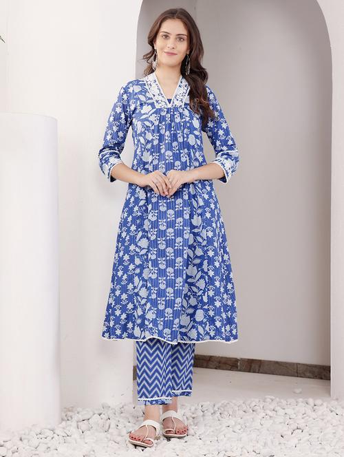 women three quarter sleeve kurta pant set - 21686455 - Very Small Image - 1