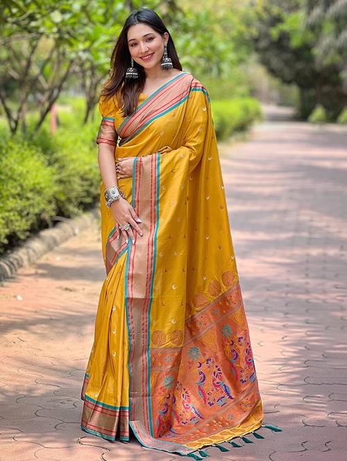 women self design paithani saree with blouse - 21691523 - Very Small Image - 1