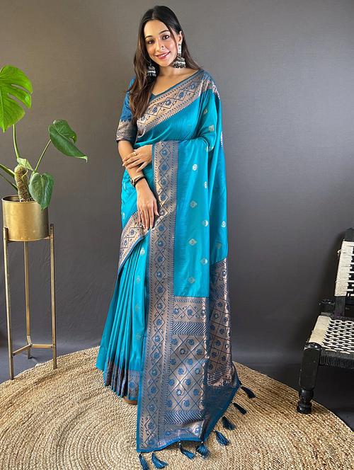 women self design kanjivaram saree with blouse - 21691658 - Very Small Image - 1