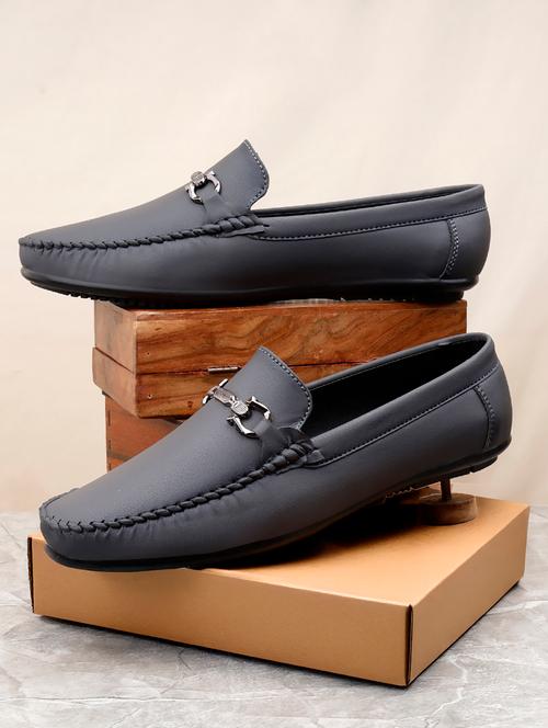 men slip on horsebit loafers - 21703741 - Very Small Image - 1