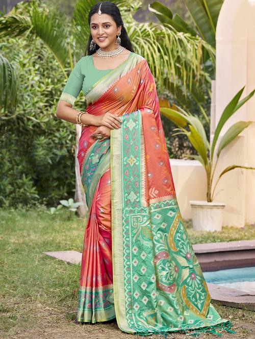 women self design bordered saree with blouse - 21708913 - Very Small Image - 1