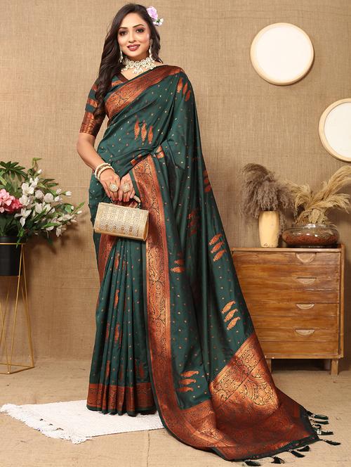 women self design banarasi saree with blouse - 21713052 - Very Small Image - 1