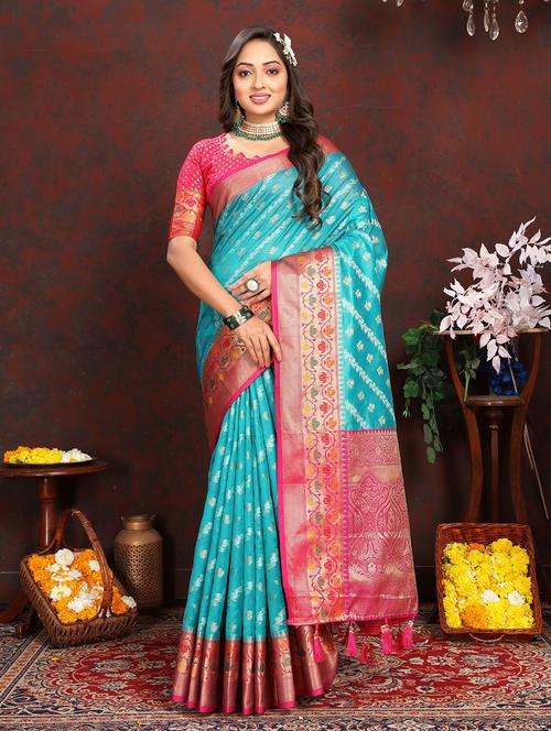 women self design patola saree with blouse - 21713154 - Very Small Image - 1