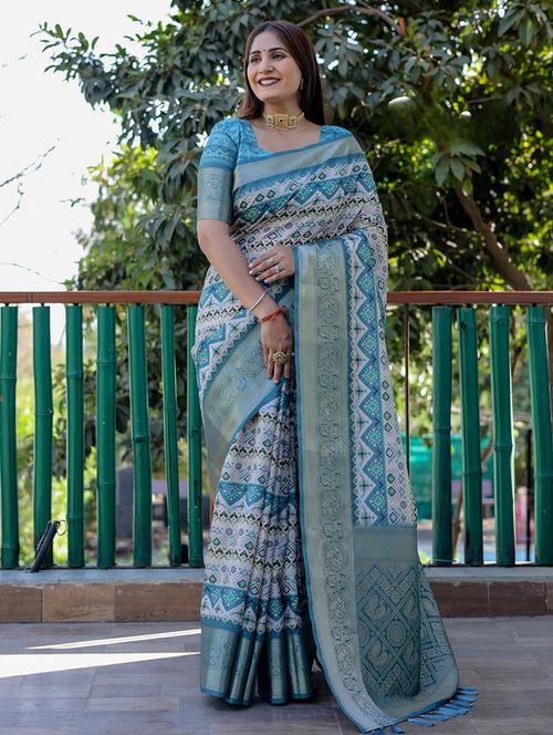 women printed zari bordered saree with blouse - 21713239 - Very Small Image - 1