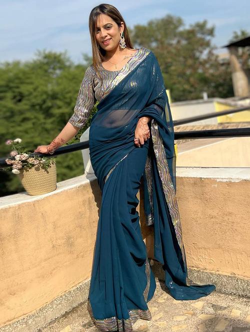 women solid with bordered saree with blouse - 21722053 - Very Small Image - 1