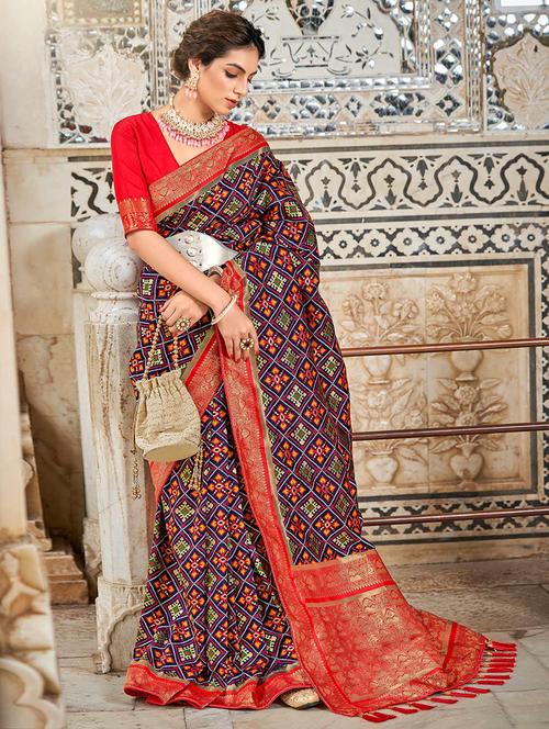 women printed bordered saree with blouse - 21722480 - Very Small Image - 1