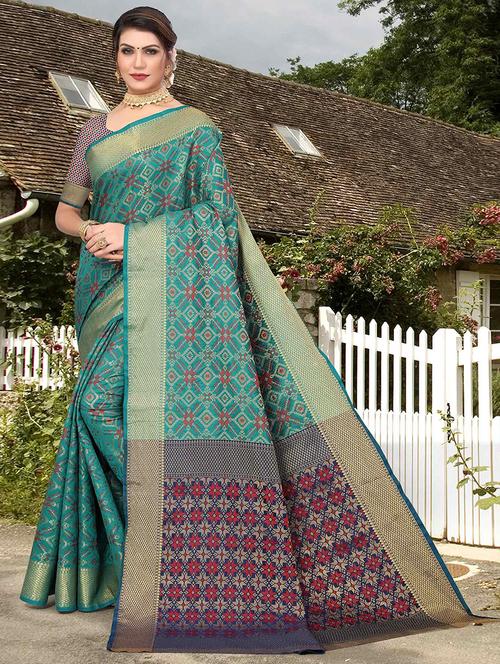 women self design patola saree with blouse - 21722545 - Very Small Image - 1